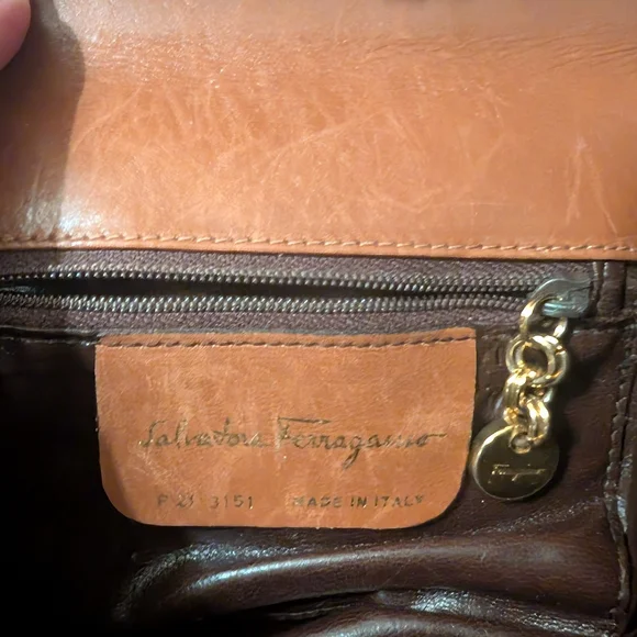 Vintage Ferragamo Brown Crossbody Bag - Picture 9 of 11